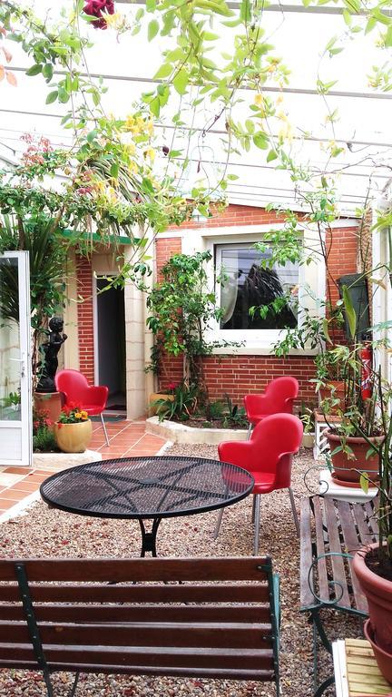 Le Vieux Vauvert Bed and Breakfast Rochecorbon Exterior foto