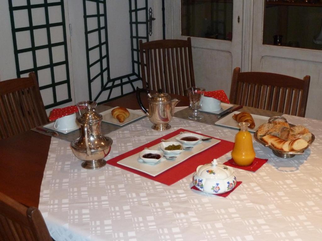 Le Vieux Vauvert Bed and Breakfast Rochecorbon Exterior foto