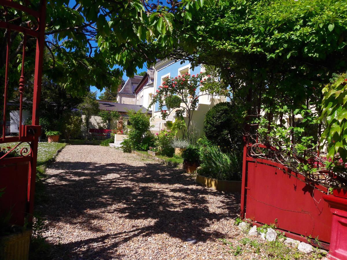 Le Vieux Vauvert Bed and Breakfast Rochecorbon Exterior foto